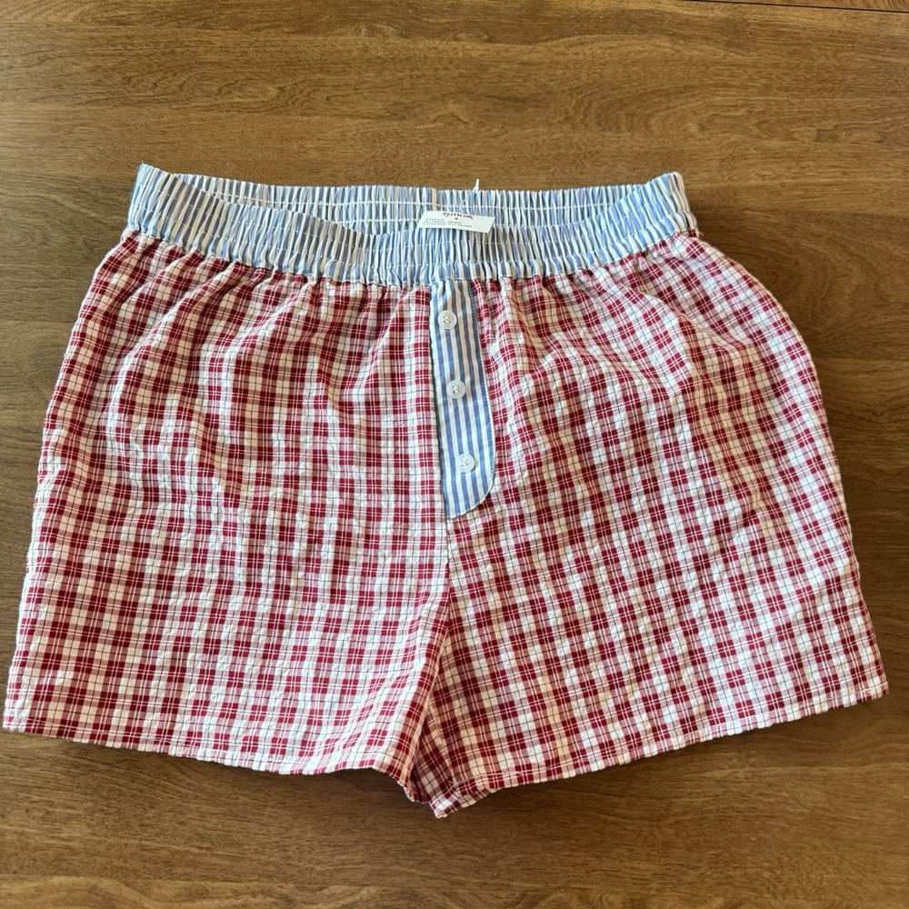 Sincerely Jules Shorts Womens M Red Plaid Relaxed Fit Elastic Waist Casual NWT